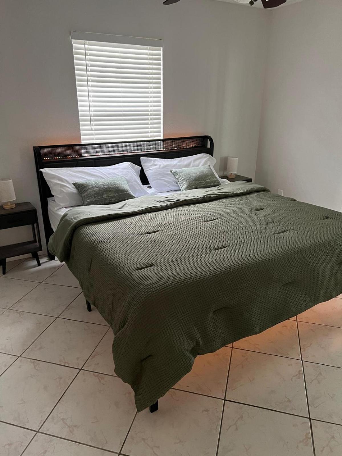 La Casita Of Raymond James Stadium Apartman Tampa Kültér fotó